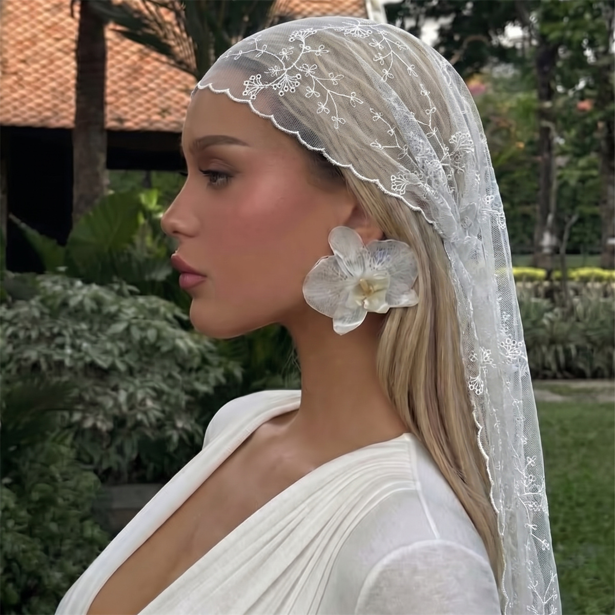 Women Fashion Necktie - 白い花柄レースメッシュヘッドスカーフ女性用シアーチュールタイバックバンダナヘアラップエレガントネックスカーフブライダルビーチヒジャブヘッドスカーフ