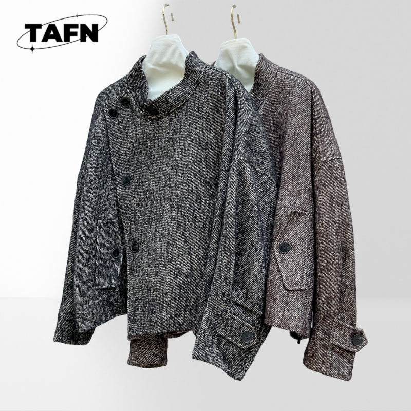 Sherpa Coat Women - スタイリッシュなシェルパコート（女性用）、暖かくてトレンディな冬用ジャケット、エレガントで保温性のあるアウターウェア AK2136