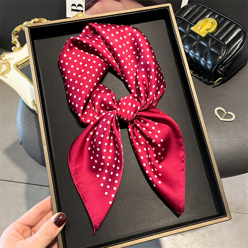 女性のための豪華なシルクのスカーフ,春と夏のための花の装飾が - Women Fashion Necktie のレビューと価格