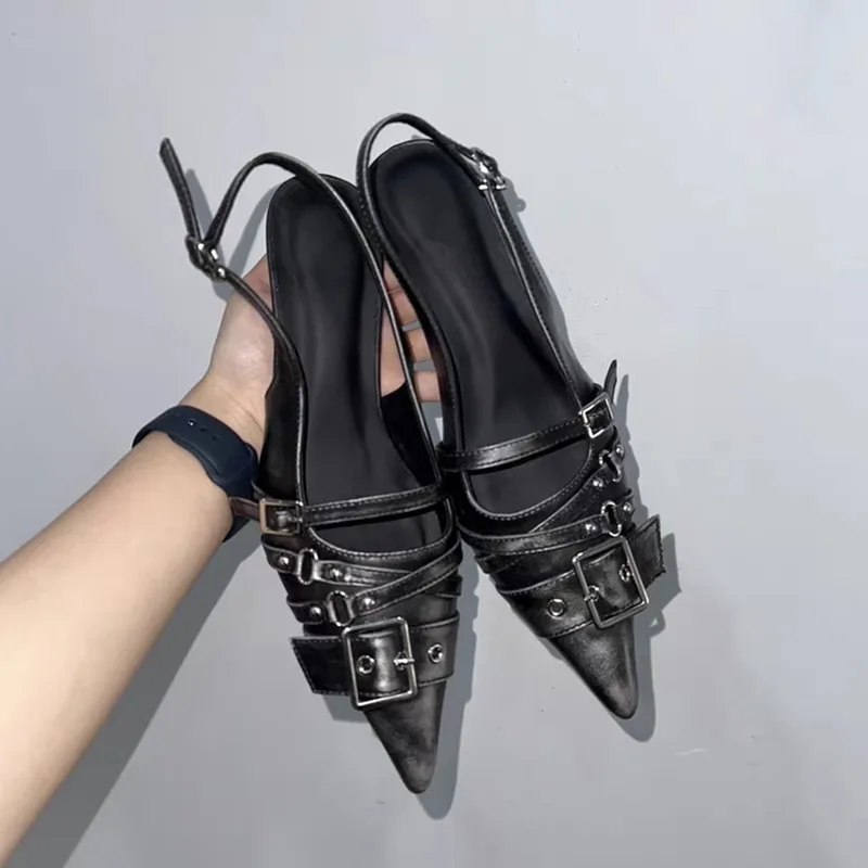 ポインテッドトゥハイヒール レディース ベルトバックル付き  - Women'S Fashion Belts のレビューと価格