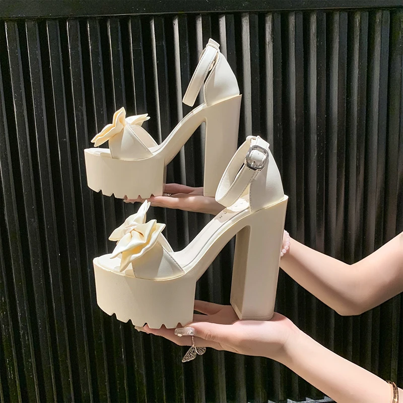 女性サンダル 2025 新しい夏の靴トレンド黒、白ファッショ - Women Fashion Korean のレビューと価格