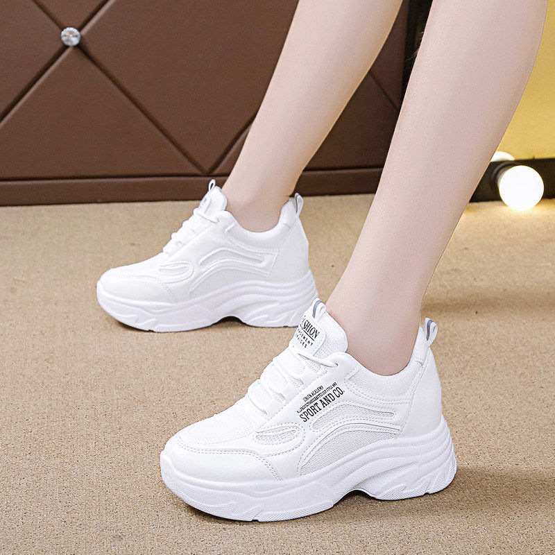 インスタ映えするレディースダッドシューズ、厚底身長アップシュ - Sneakers Fashion Women のレビューと価格