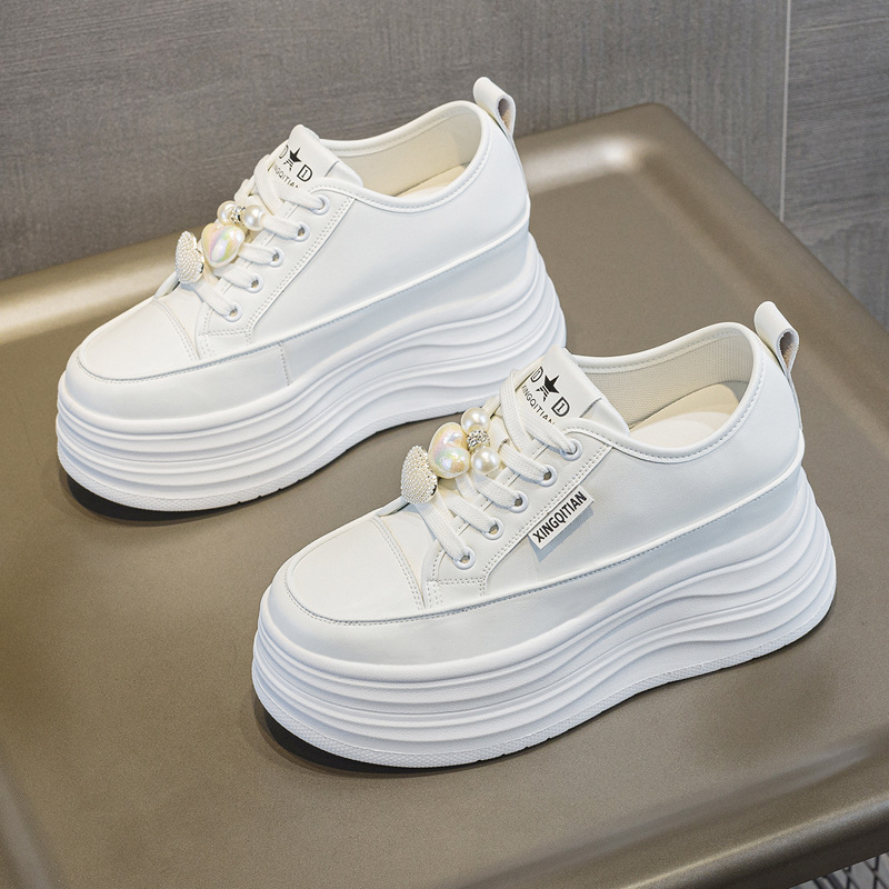 秋のレディース9CM身長アップシューズ、普段使いの厚底ファッ - Sneakers Fashion Women のレビューと価格