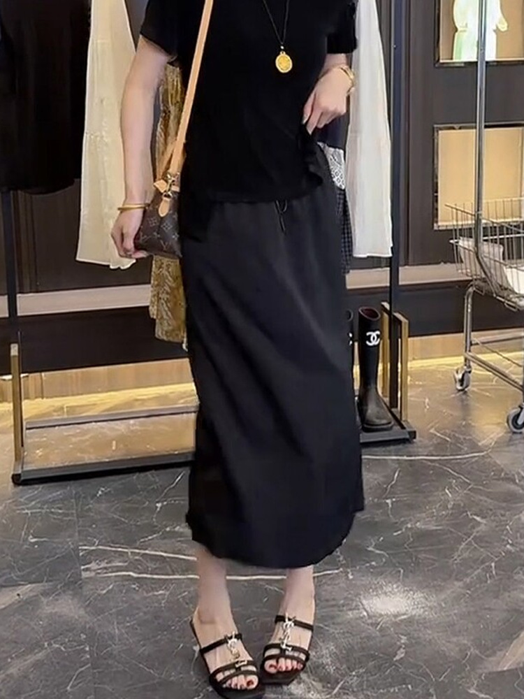プラスサイズ レディース サテン Aライン ミディスカート  - A-Line Skirt Midi のレビューと価格