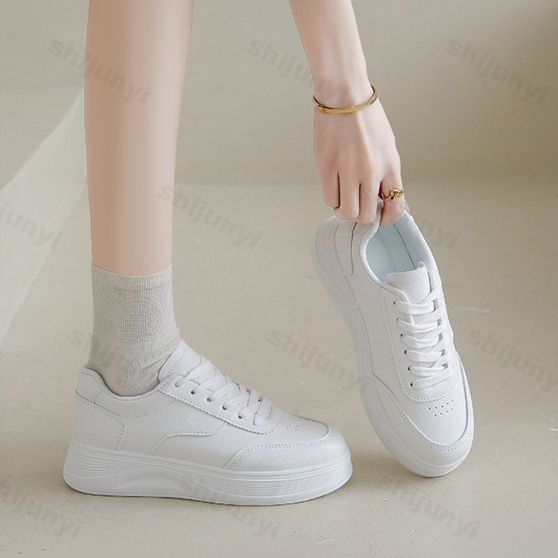 レディースホワイトシューズ 2025年秋新作 通気性抜群 快 - Sneakers Fashion Women のレビューと価格